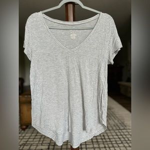 American Eagle Favorite T